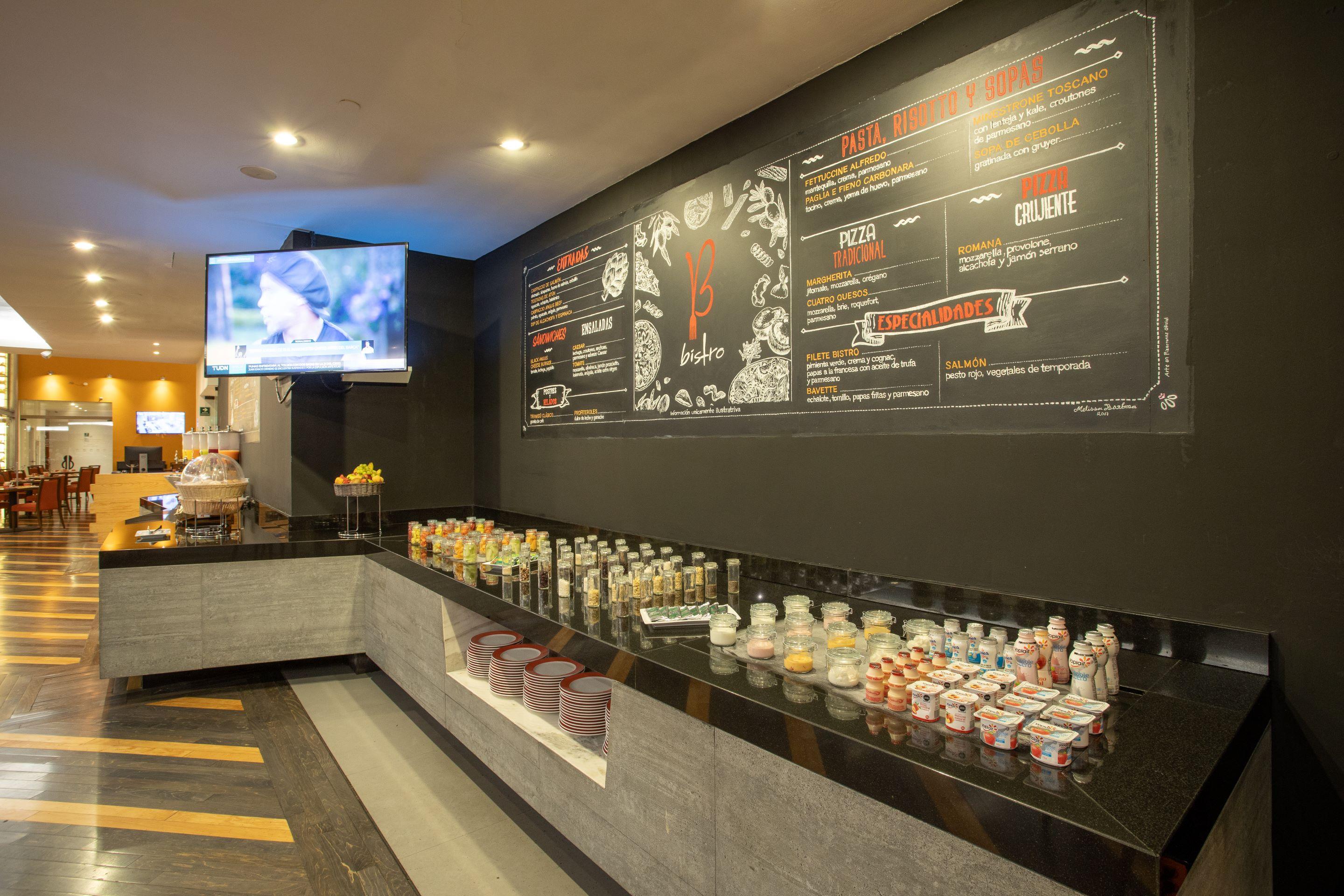Hotel Camino Real Monterrey San Pedro Garza Garcia Zewnętrze zdjęcie Anytime Fitness in Singapore
